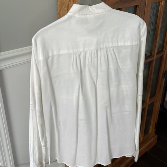 Gap white button down - Picture 5 of 5